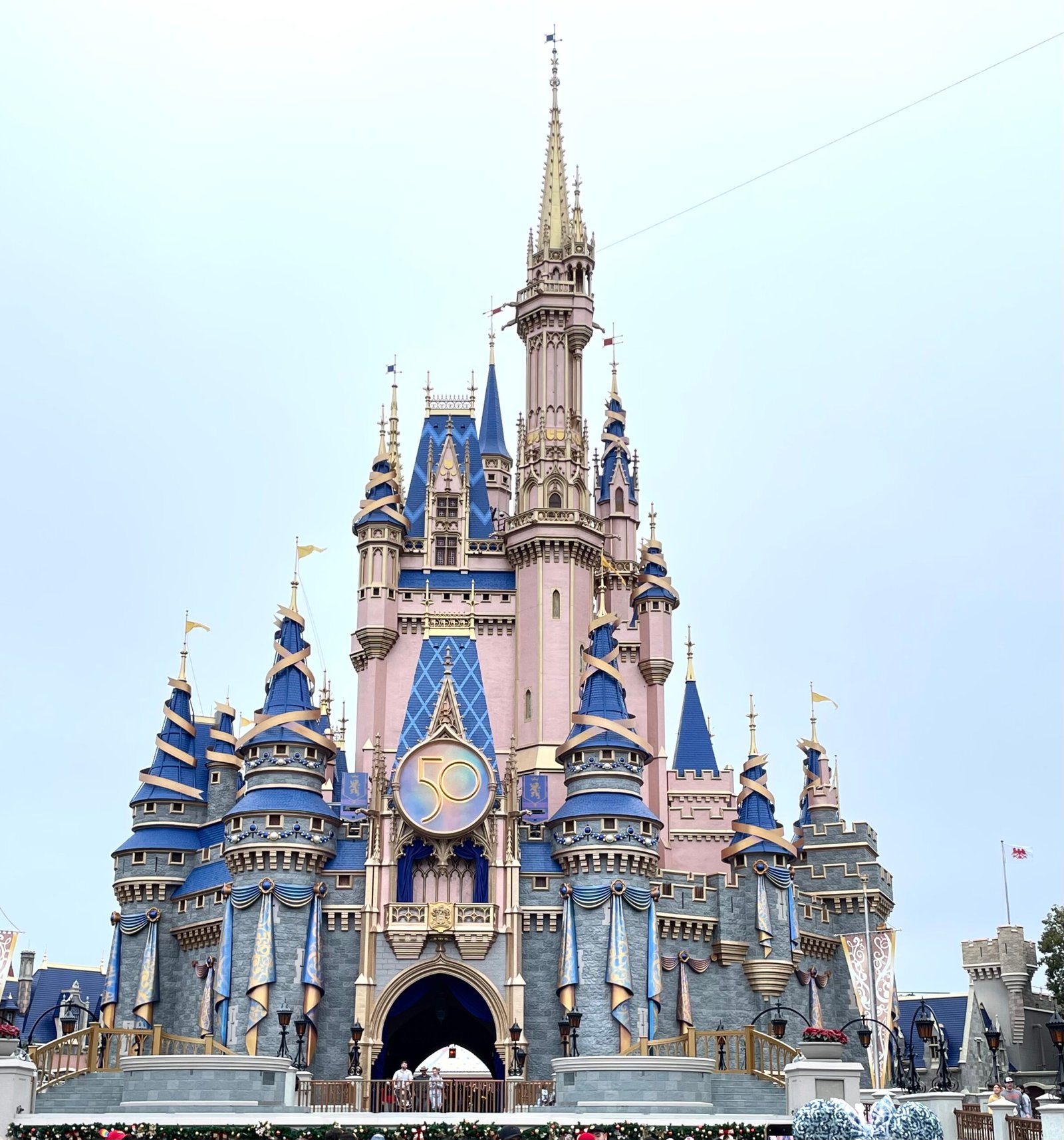 50 Absolutely Free Things To Do At Disney World (No Park Ticket Needed!)